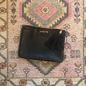 GiGi New York All in one bag